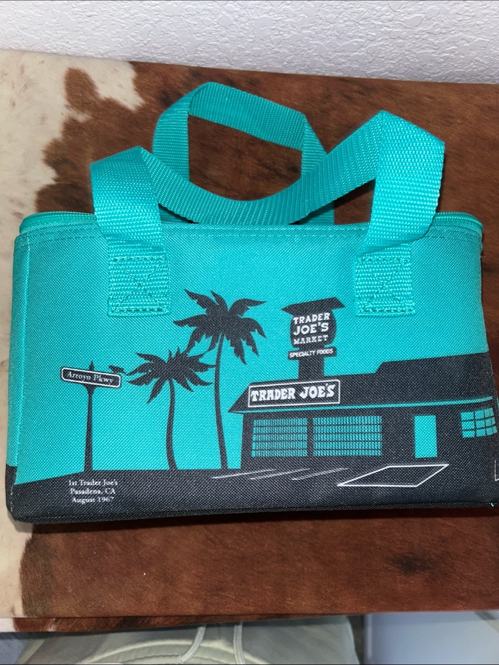 Trader Joe's Teal Reusable Lunch Tote